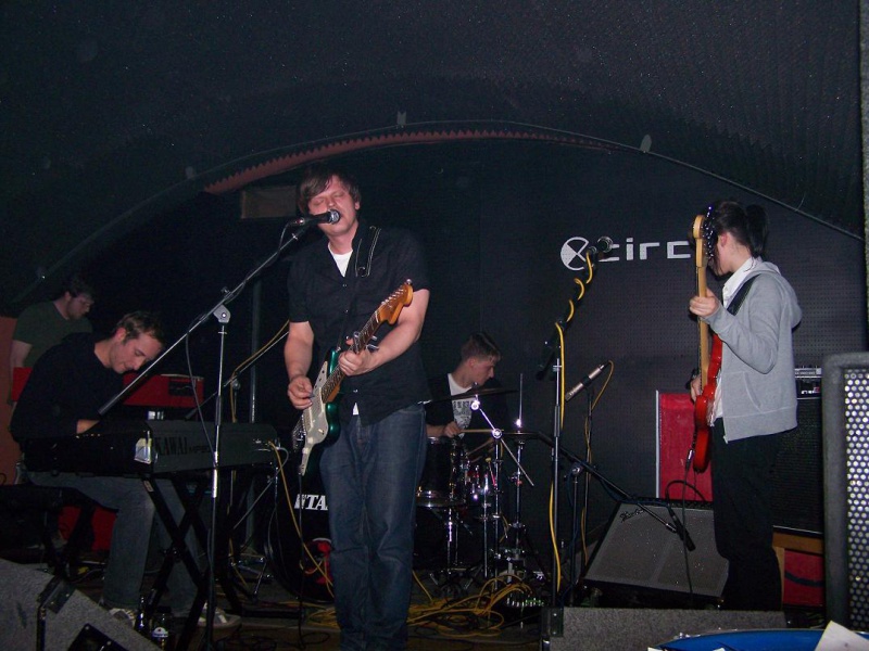 Datei:05-08-Circus-Usti.JPG